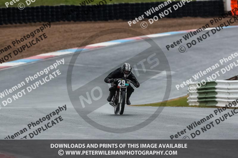 enduro digital images;event digital images;eventdigitalimages;mallory park;mallory park photographs;mallory park trackday;mallory park trackday photographs;no limits trackdays;peter wileman photography;racing digital images;trackday digital images;trackday photos